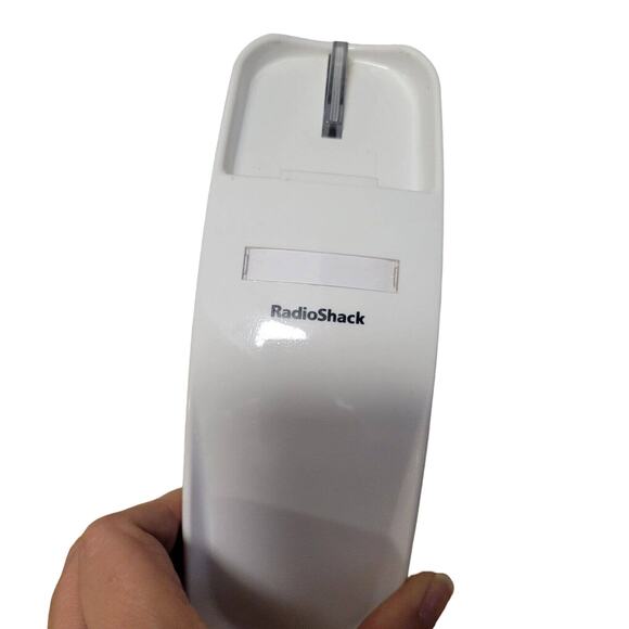 RADIO SHACK Trim PHONE, White, Corded Desk Wall Mount - Picture 7 of 9